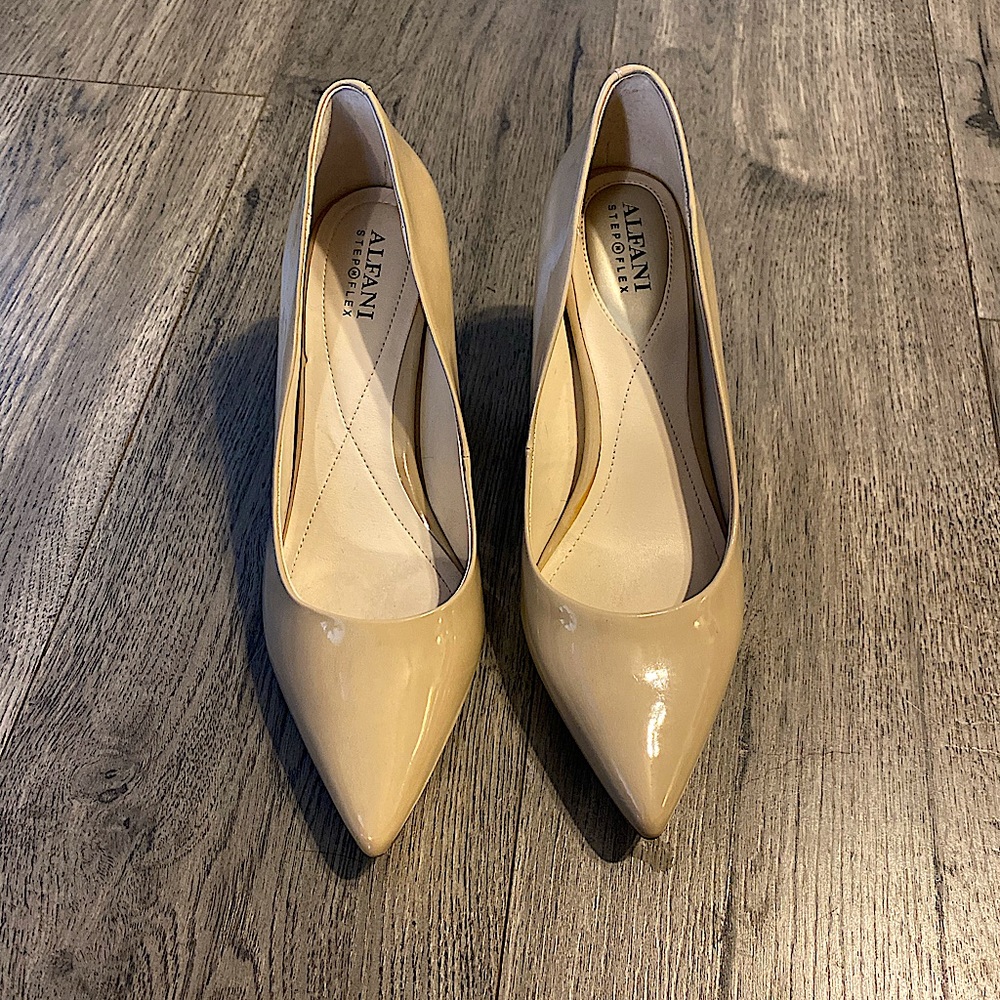 Alfani heels size 8